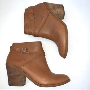 Lucky Brand Camel Tan Faux Leather Bootie Sz 10